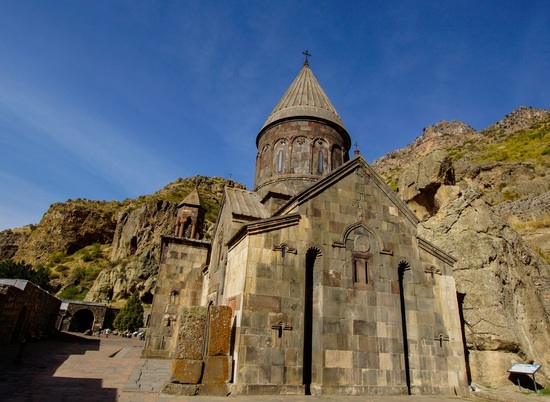 Армения готова принимать туристов без карантина